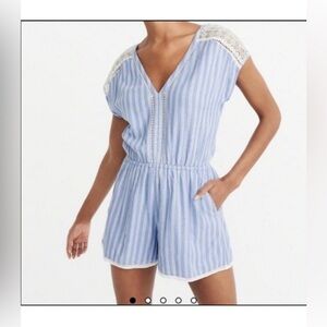 Abercrombie & Fitch Blue White Lace Detail Striped Romper M